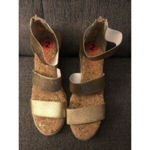 Michael Kors Shoes Sandals Gold  Wedge Heel  Size 2 Women's